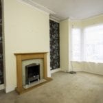 Earlesmere Avenue, Doncaster - Living Room