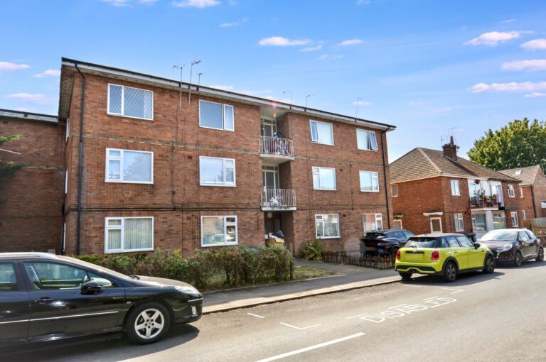 Sunbury Road, Coventry, CV3 4DN