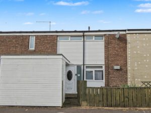 Stroud Crescent East, Bransholme, Hull, HU7 4QW