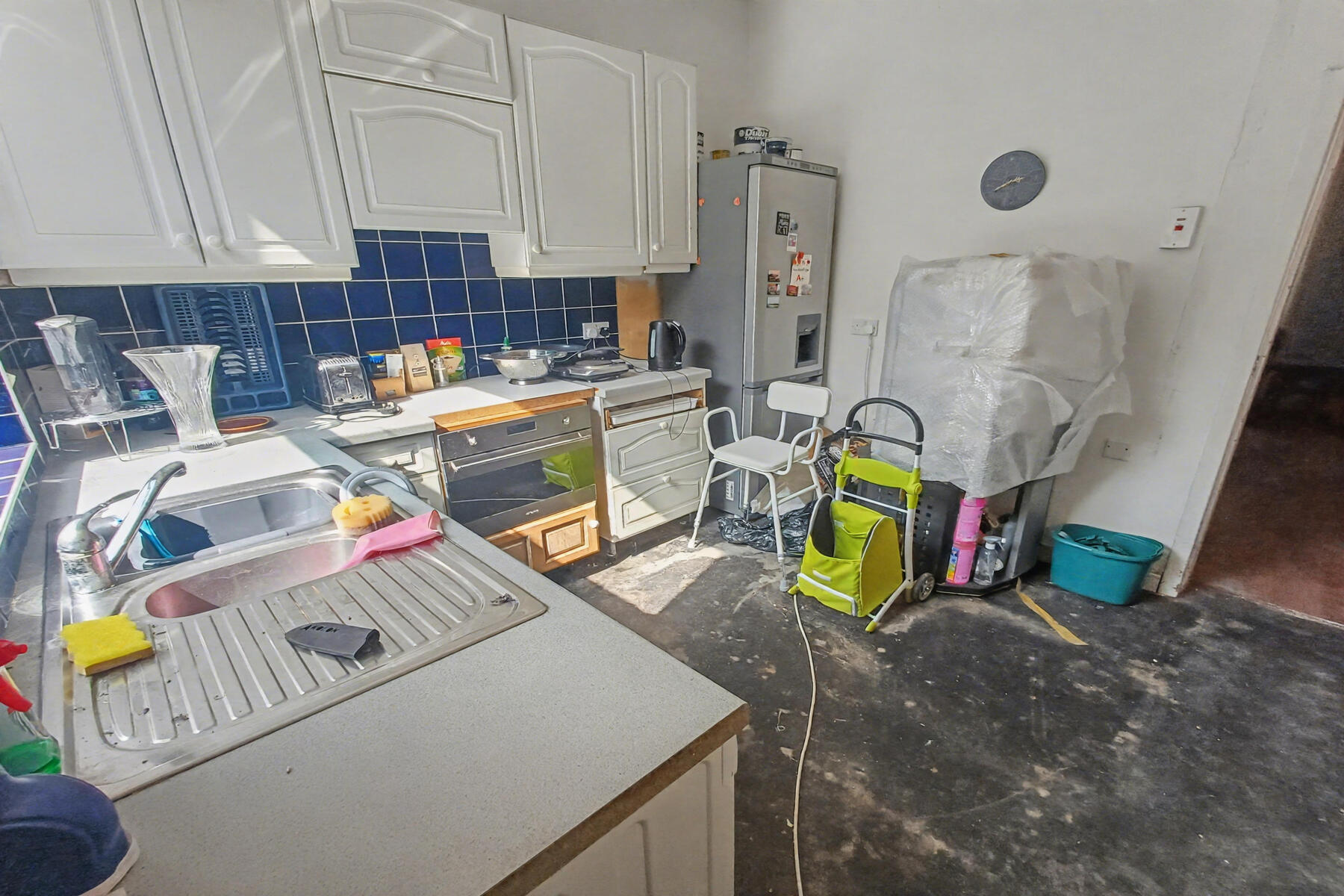 Newbreak Street, Oldham, OL4 2EB