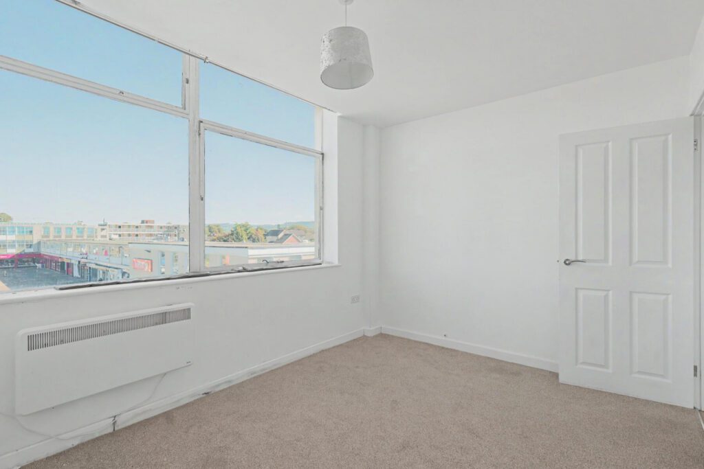 Franklyn Court - Bedroom 1