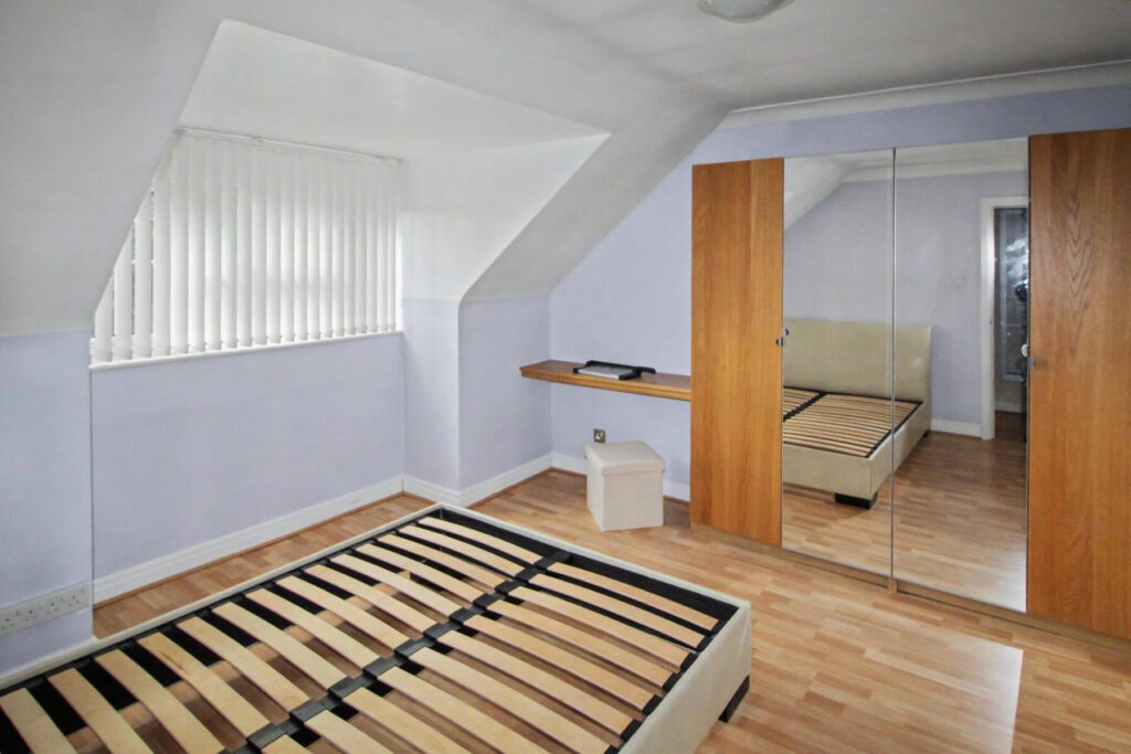 Cavendish Mews - Bedroom 1
