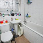 Drew Road - Bathroom