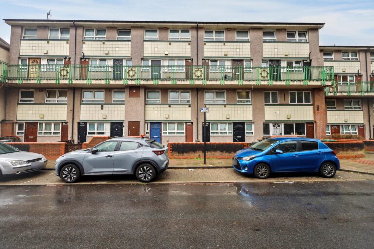 152 Drew Road, London, E16 2DG