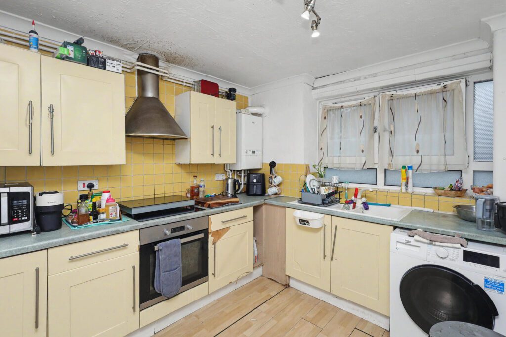 Drew Road - Kitchen